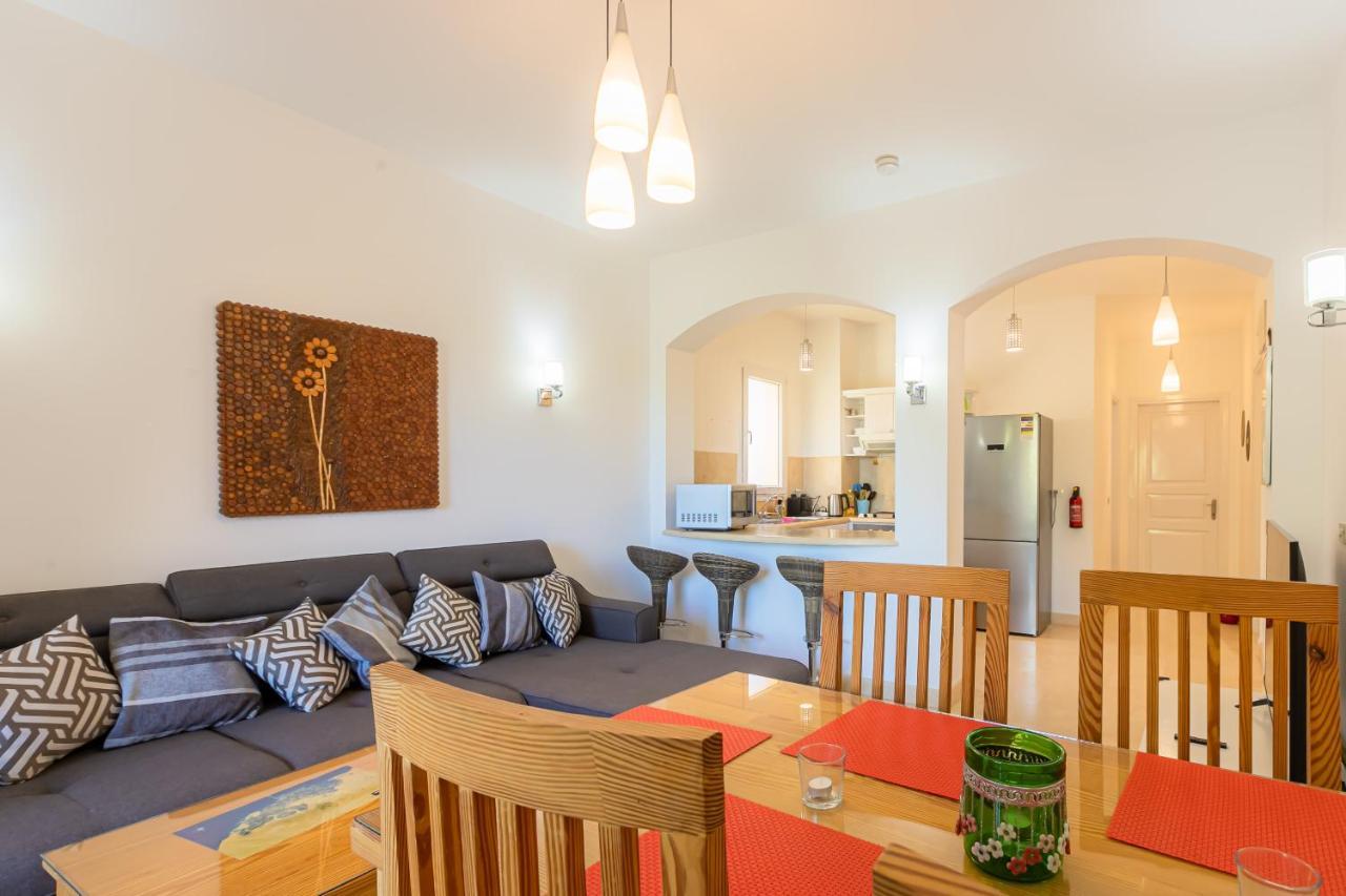 2 Bedroom Condo, With Pool, And Beach & Lagoon Access Hurgada Dış mekan fotoğraf